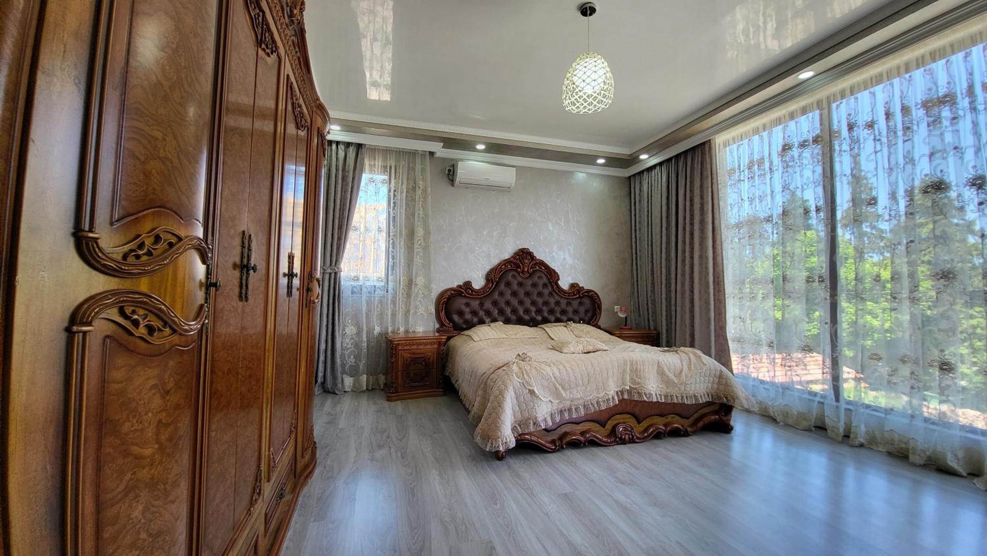Guesthouse Gocha Beridze Batumi Bagian luar foto
